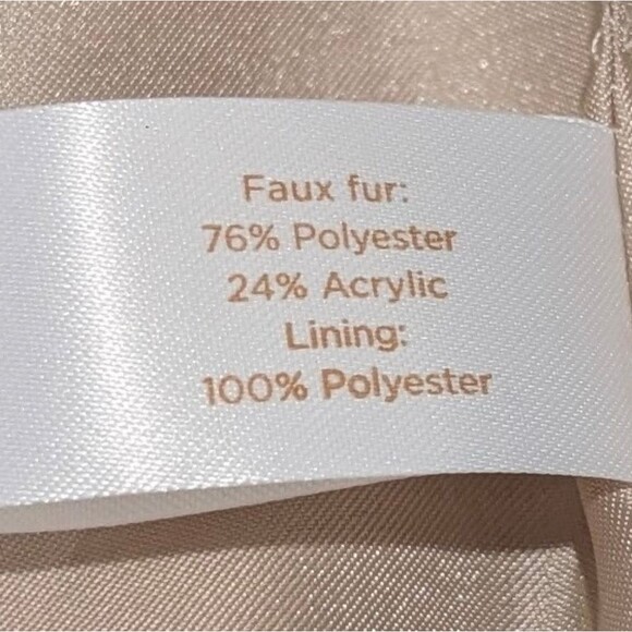 Decree Faux Fur Vest Spotted Patchwork Mob Wife Y2K Snow Leopard Medium Gilet - Picture 7 of 7